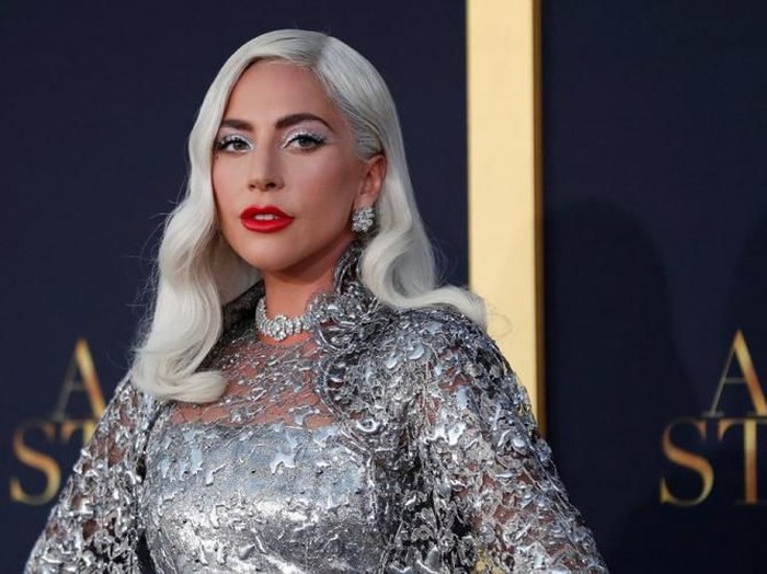 Penyanyi Eksentrik Lady Gaga mengaku Pernah Diperkosa Hingga Hamil